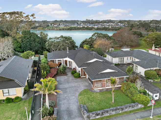11 Riverside Drive, Waiuku