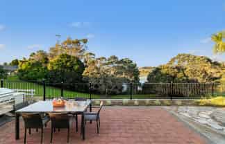 11 Riverside Drive, Waiuku