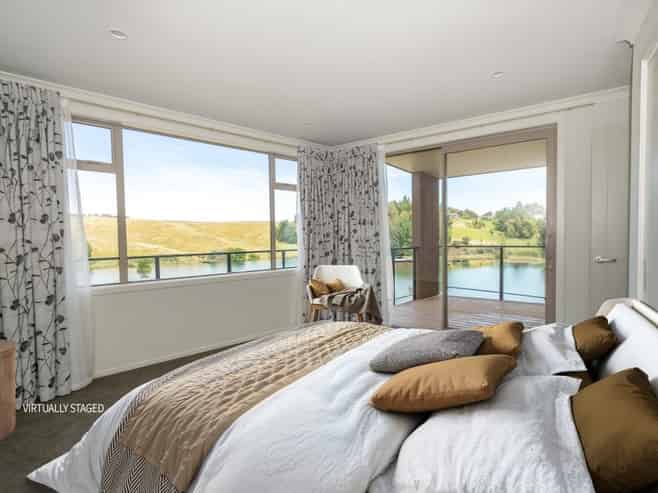 18 Lake View Place, Fairhall