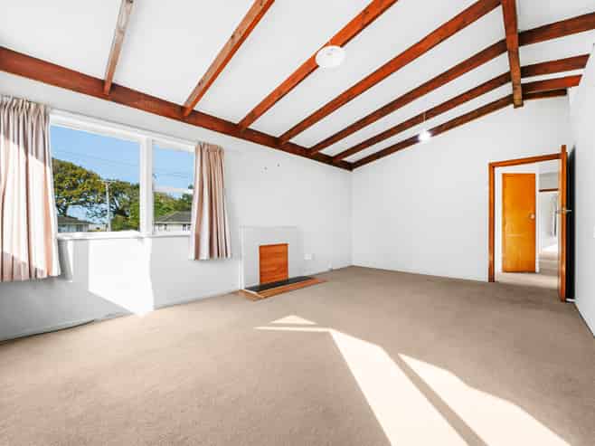 6 Bates Street, Papakura
