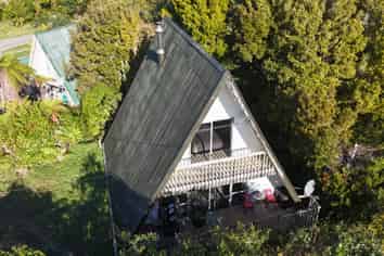 30B Miro Crescent, Stewart Island