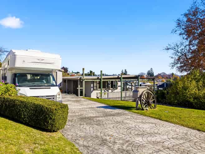 5 Matuku Street, Two Mile Bay