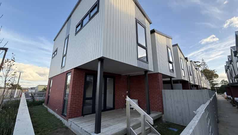 39F Walmsley Road, Mangere