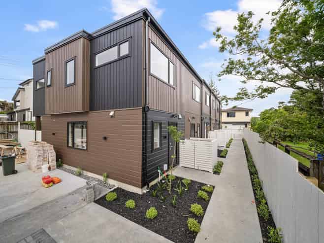 Lot 6/302 Blockhouse Bay Road, Avondale