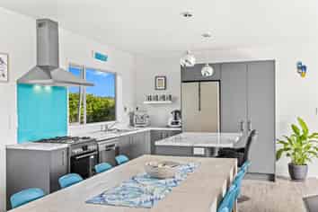 207 Thelma Road North, Mangawhai Heads