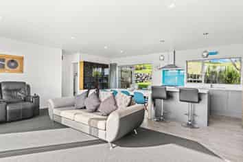 207 Thelma Road North, Mangawhai Heads