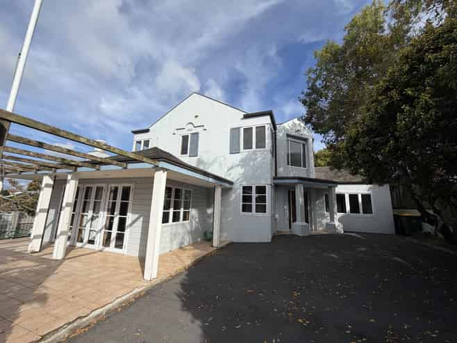 1a Renown Avenue, Greenlane