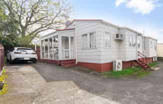 1/255 Swanson Road, Henderson