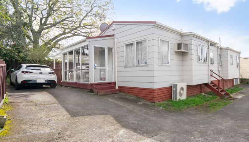 1/255 Swanson Road, Henderson