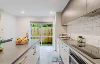 10C Gazeley Avenue, Silverdale