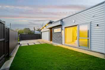 15A Elliot Street, Riverhead