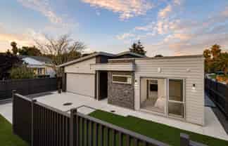 15A Elliot Street, Riverhead