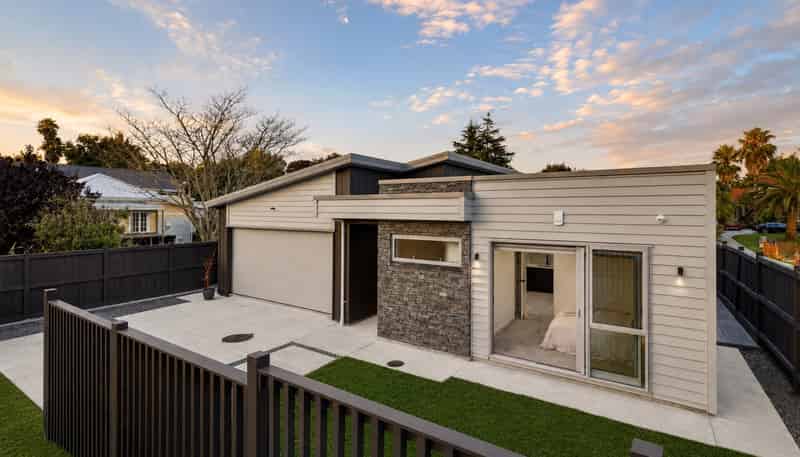 15A Elliot Street, Riverhead