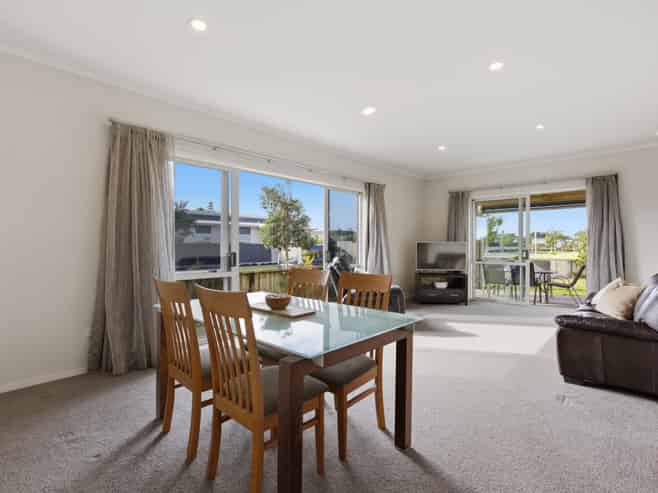 8 Testacea Lane, Papamoa Beach