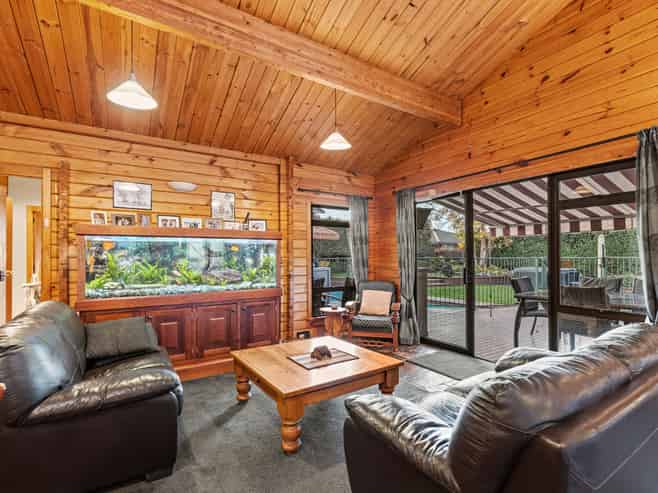 42 Steadman Road, Broomfield