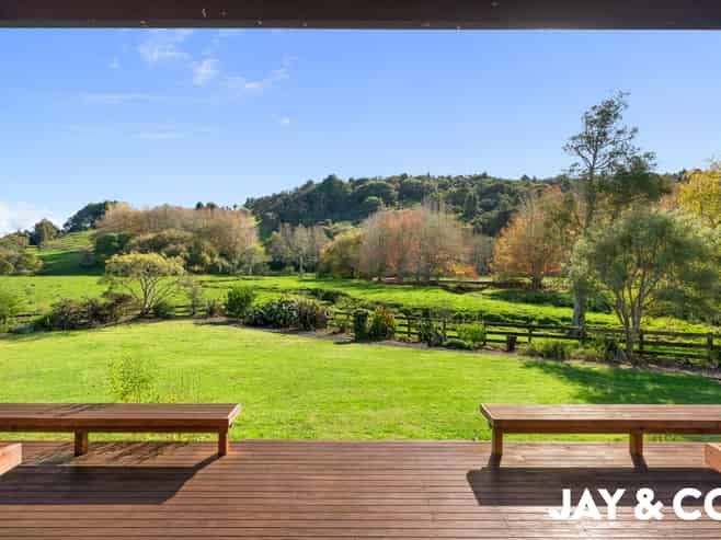 10 Thorps Quarry Road, Clevedon