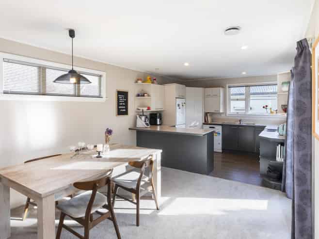1/51 Cavendish Road, Casebrook