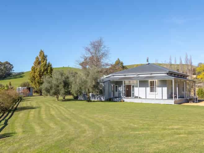 1017A Longbush Road, Gladstone