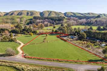 1017B Longbush Road, Gladstone