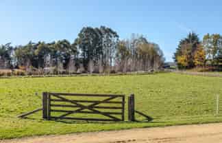 1017B Longbush Road, Gladstone
