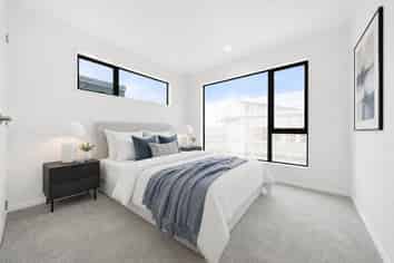 102B Te Oneroa Road, Long Bay