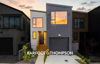 102B Te Oneroa Road, Long Bay