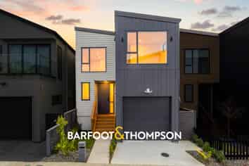 102B Te Oneroa Road, Long Bay
