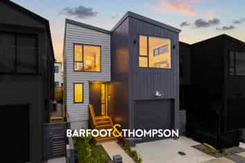 102B Te Oneroa Road, Long Bay