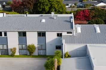 Accommodation & Backpacker Opportunity