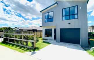 47B McLarin Road, Glenbrook