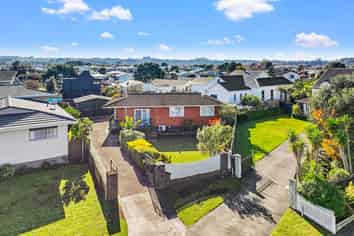 9 Akepiro Place, Tawhero