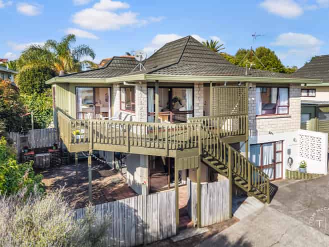 64B Highland Park Drive, Highland Park