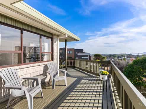 64B Highland Park Drive, Highland Park