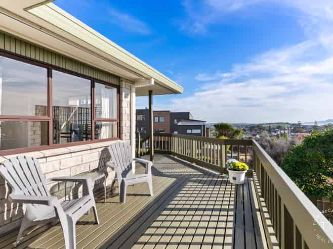 64B Highland Park Drive, Highland Park