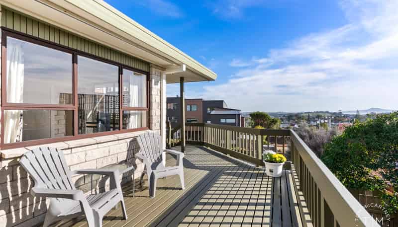 64B Highland Park Drive, Highland Park