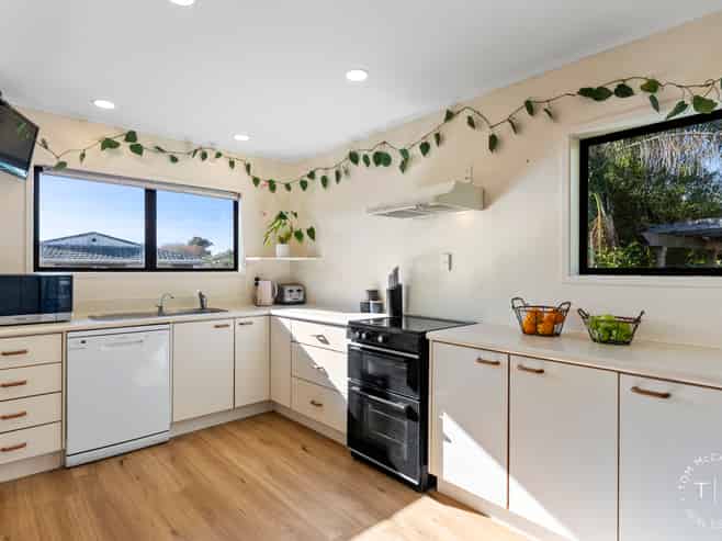 64B Highland Park Drive, Highland Park