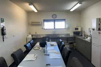 Quality Industrial Facility | Warehouse + Offices