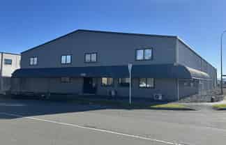Quality Industrial Facility | Warehouse + Offices