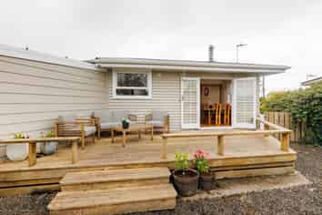 66 Phillips Street , Sanson
