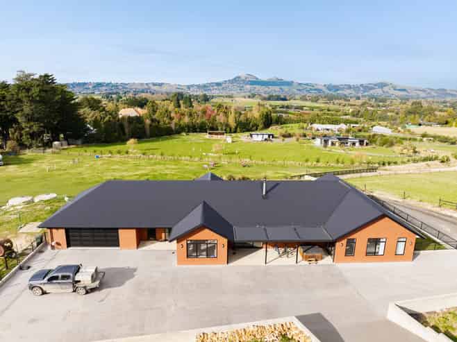 60 Tirohanga Road, North Taieri