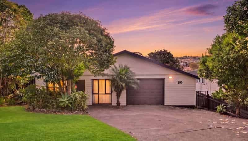 30 Arlette Place, Massey