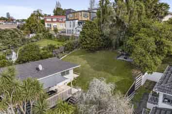 4/17 Houghton Street, Meadowbank