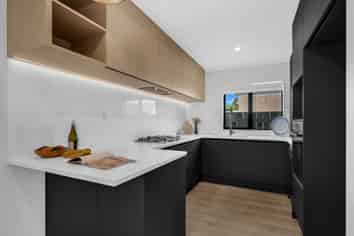 35A Mclean Avenue, Papatoetoe