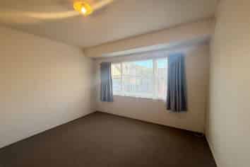 2/85 Green Lane East, Remuera