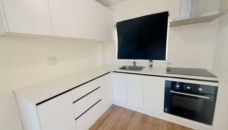2/85 Green Lane East, Remuera