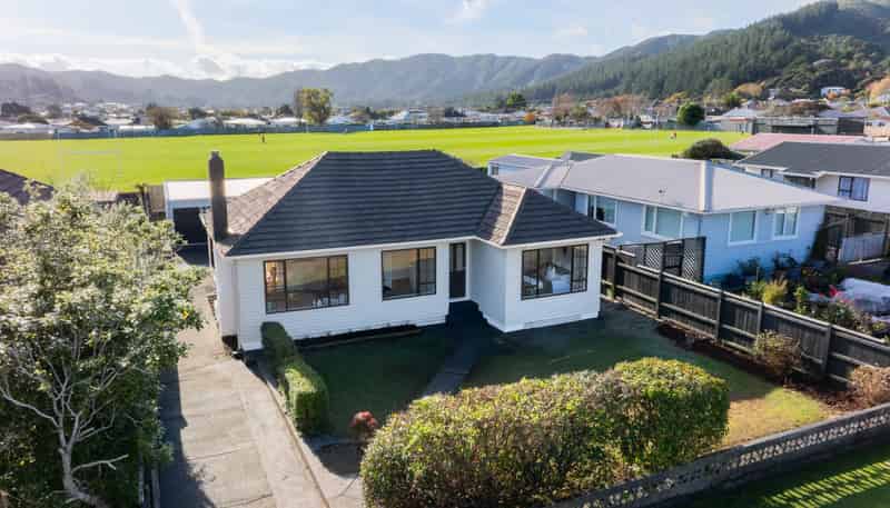 16 Russell Road, Wainuiomata