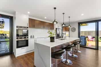 7 Omahuru Road, Glenbrook