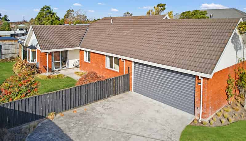 28 Radiata Avenue, Parklands