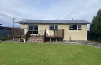 90 Bay Road , Grasmere