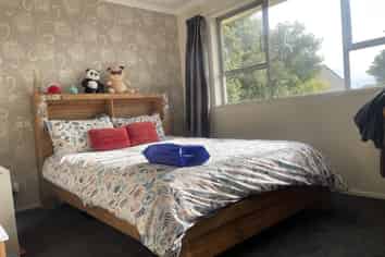 90 Bay Road , Grasmere